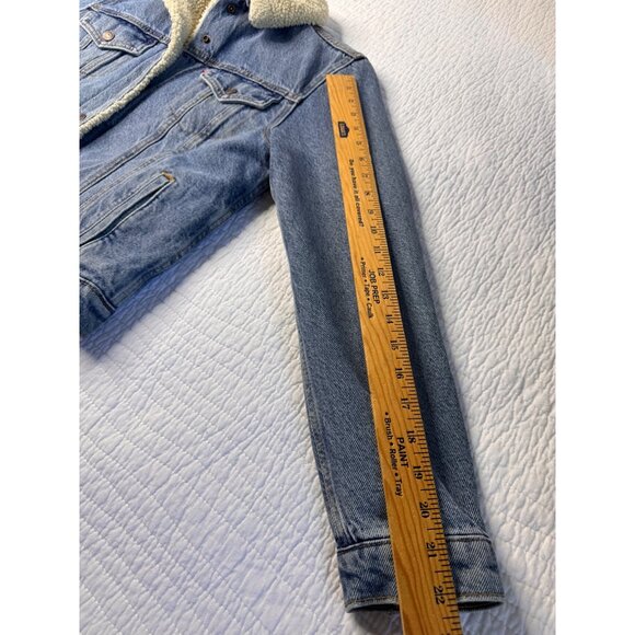 Levis Women SZ M Sherpa Trucker Denim Cotton Jacket Casual Rodeo - Picture 3 of 8